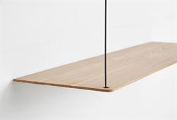 Stedge Shelves Hyldesystem fra WOUD Small Eg med 2 hylder (kun 1 stk på lager)